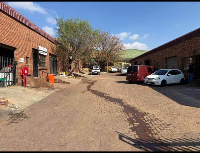 BUSINESS PROPERTY TO RENT IN SUNDERLAND RIDGE